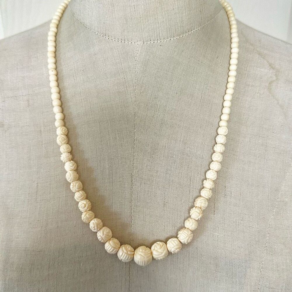 Vintage Carved Bone Rose Bead Necklace - Creamy White Floral Beads